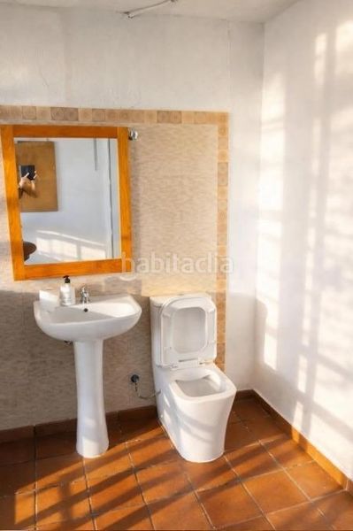 Foto 17eb2be6-ca86-4bce-90c5-9259bb00f1d6. Apartament amb calefacció aparcament a Calabardina Águilas