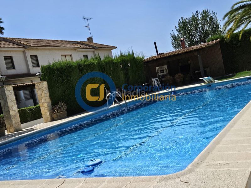 Foto 8384f588-590f-4f8c-bb77-3f99bd0446f4. Casa amb piscina a Campillo Lorca