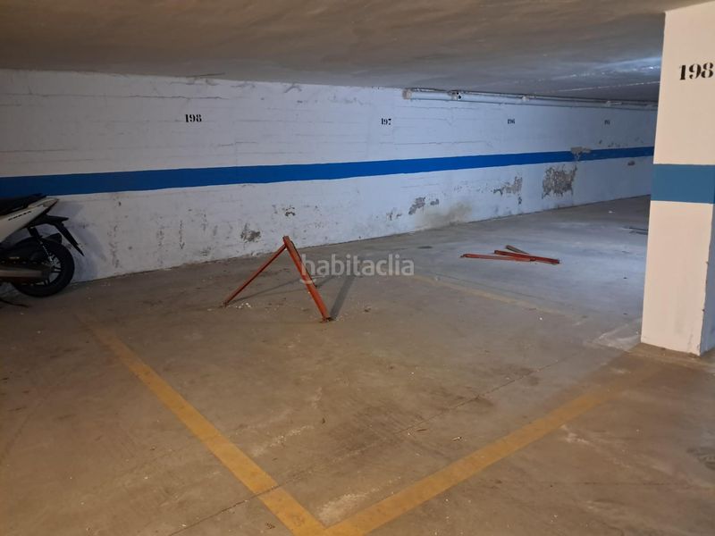 Foto fdd0795f-c283-4106-b558-df4f54ae0c9f. Parking coche plaza de garaje en venta en las Delicias, en Águilas