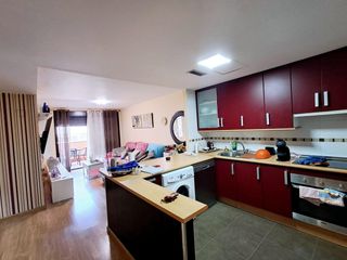 Apartamento en Casco Antiguo. Apartamento amueblado de 2 dormitorios con piscina comunitaria a