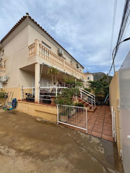 Foto a3edf750-7587-4985-be16-72a1485f1d1d. Casa adossada amb aparcament a Calabardina Águilas