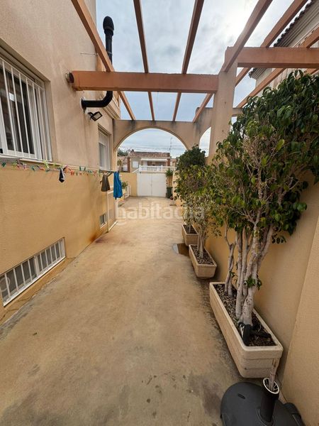 Foto df72c79b-b1fa-4ed7-b9a3-86ca22aa7f3a. Casa adossada amb aparcament a Calabardina Águilas