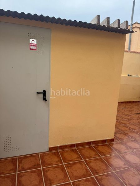 Foto e7f86314-8729-490b-adf5-c180e6f9ea4e. Casa adossada amb aparcament a Calabardina Águilas