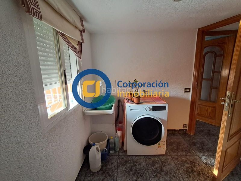 Foto bc0b8e1e-03f4-4e32-abb6-6ee78aa8f2a8. Casa adossada a Parroquias Altas Lorca