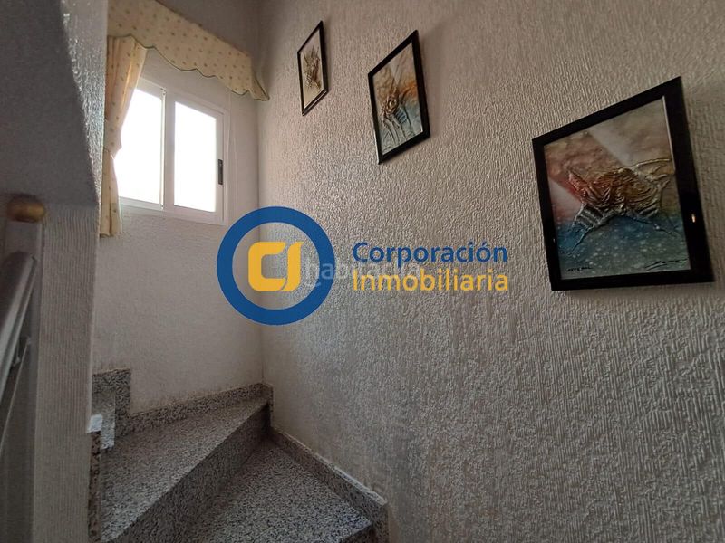 Foto ebaddd33-ba52-4ffd-9ad7-68eb59527d9a. Casa adossada a Parroquias Altas Lorca