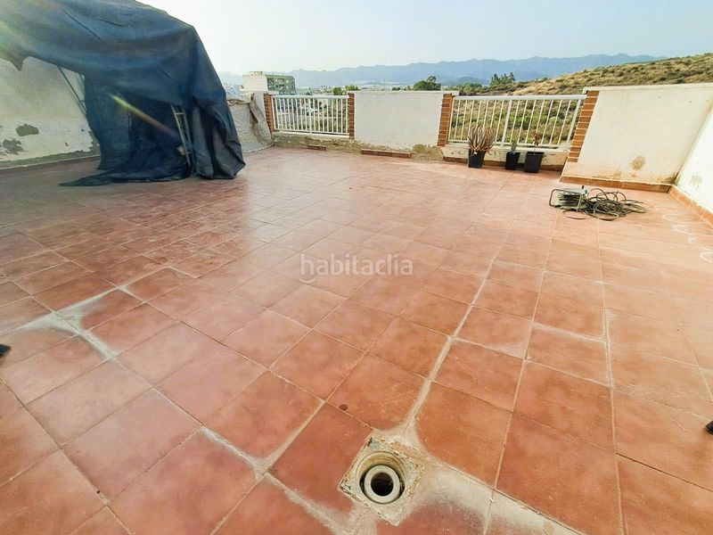 Foto 4d124537-816f-4cc7-bdf0-7b6dcef93e8f. Casa adossada amb calefacció aparcament a Águilas