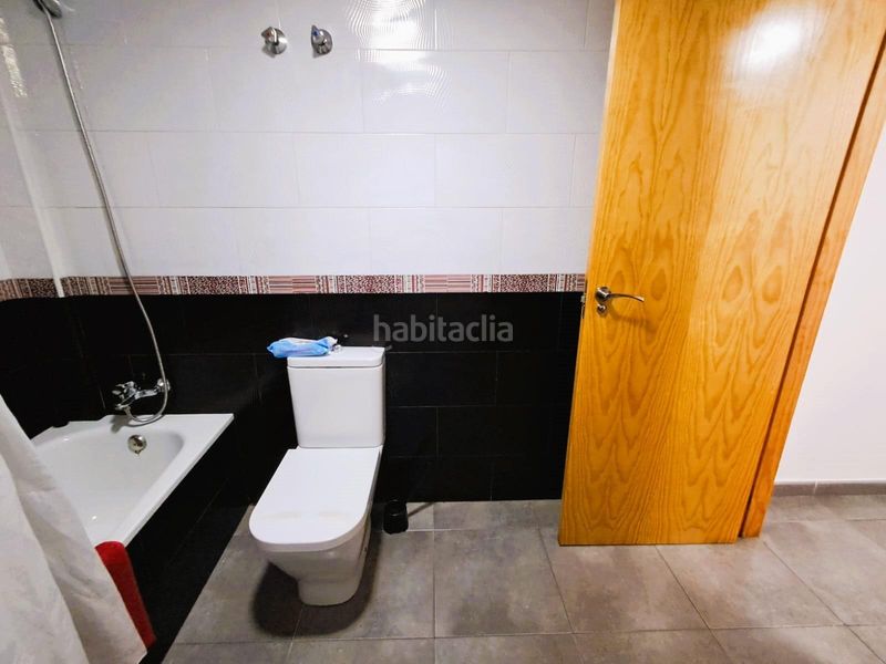 Foto 76439b64-d469-4ae8-b8c7-af1c72320402. Casa adossada amb calefacció aparcament a Águilas