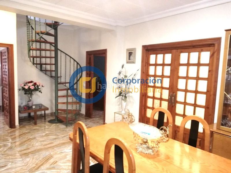 Foto 64fe2053-0a3d-406b-8939-dde894710c22. Casa amb aparcament a Los Ángeles - Apolonia Lorca