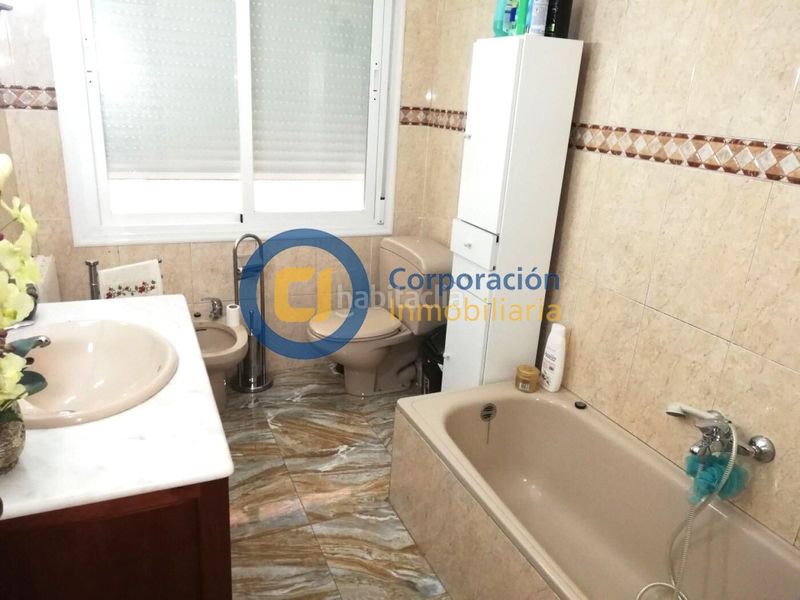 Foto e9d57e81-c908-4d3d-8d58-1c67ea078ee2. Casa amb aparcament a Los Ángeles - Apolonia Lorca