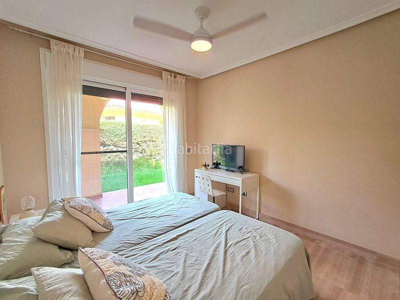 Foto d5cfded4-19e1-43f9-9f7f-15e22ce3859f. Apartment with heating pool in Isla del Fraile Águilas