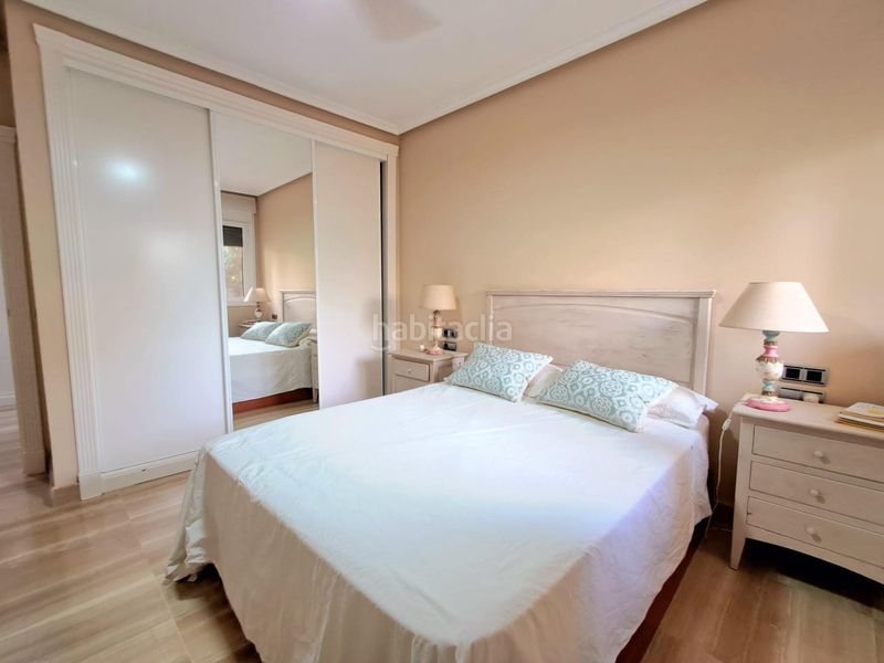 Foto f0a8ecfc-2a04-42cc-b305-9a5837062b85. Apartment with heating pool in Isla del Fraile Águilas