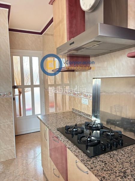 Foto 0e35f9db-7403-44a6-9262-1a8045c88e67. Chalet con parcheggio in Almendricos Lorca
