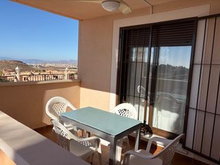 Apartamento en Los Collados-Los Geraneos. Apartamento con vistas panorámicas y plaza de parking en los col