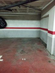 Alquiler Parking coche en Carrer vallès 75. Parking alquiler calle valles/torreblanca
