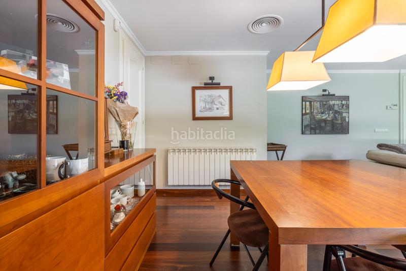 Foto 0398f195-d1d4-411d-a1b0-0f9d661c6d2a. Piano terra in carretera de vallvidrera 149 in Arxiu Sant Cugat del Vallès