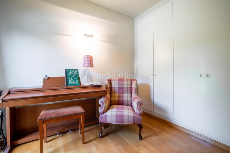 Foto 4db68b2b-8d76-46eb-9a0d-8103697d205c. Piano terra in carretera de vallvidrera 149 in Arxiu Sant Cugat del Vallès