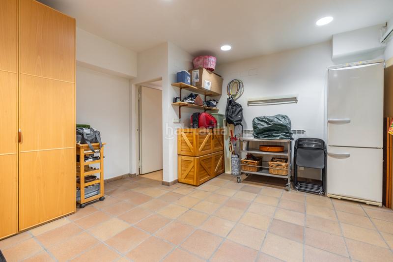 Foto a68aefaa-7061-453e-b89e-57efda1e0536. Piano terra in carretera de vallvidrera 149 in Arxiu Sant Cugat del Vallès