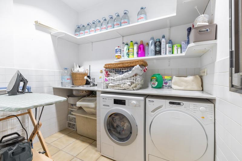 Foto f80506ff-2be3-4787-84a9-ad06a128fb35. Piano terra in carretera de vallvidrera 149 in Arxiu Sant Cugat del Vallès