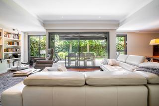 Planta baixa a Carretera de vallvidrera 149. Excepcional planta baja duplex zona arxiu