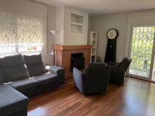 Affitto Casa  Carrer del golf de biscaia. Bonita casa amueblada en alquiler