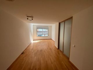 Flat in Centre - Estació
