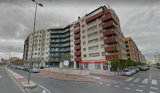 Aparcament cotxe a Avenida Príncipe de Asturias 7