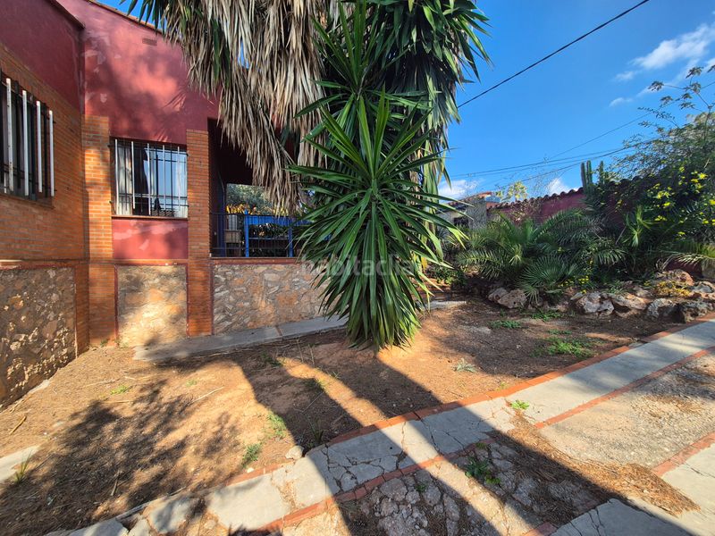 Foto 81fe9688-37e4-48f8-929b-0ee97131a37b. Casa amb calefacció piscina a San Antonio de Benagéber