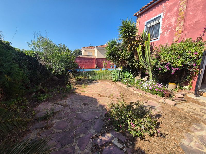 Foto b76fe73a-516c-41d1-ab25-84310e4c2a8e. Casa amb calefacció piscina a San Antonio de Benagéber