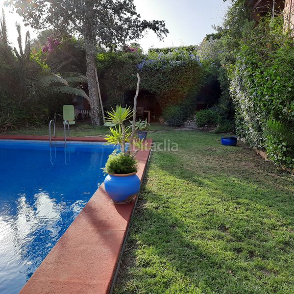 Foto ecceef9c-e80d-45e9-a5e9-fa4a8f90eb8b. Casa amb calefacció piscina a San Antonio de Benagéber