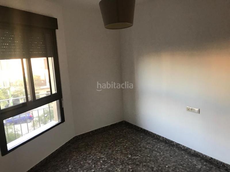 Foto 1c62cf81-6428-4949-947a-840e27698515. Location attique avec chauffage parking dans Pueblo Eliana (l´)