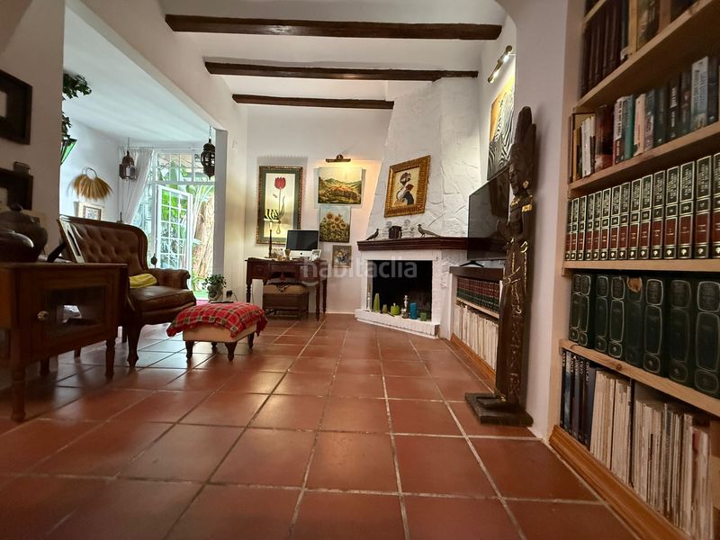 Foto b2475d2b-3f1a-4630-92b8-8d75e3749a73. Casa amb xemeneia calefacció a Núcleo Urbano Pobla de Vallbona (la)
