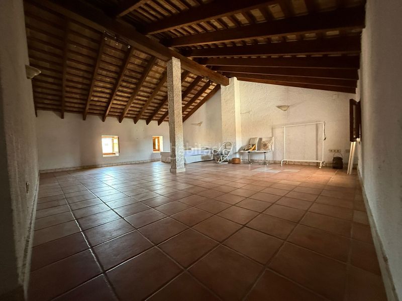Foto ba936c9e-3b0e-4ede-9e59-642214001813. Casa amb xemeneia calefacció a Núcleo Urbano Pobla de Vallbona (la)