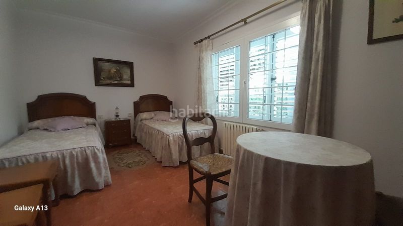 Foto 135d2839-3047-4326-9b43-199543141029. Xalet amb xemeneia calefacció aparcament piscina a Paterna