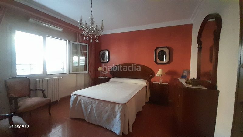 Foto 2c55691c-841f-46ae-a053-bd47924ad8e3. Xalet amb xemeneia calefacció aparcament piscina a Paterna