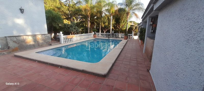 Foto 57f5da52-3672-421a-a616-1bdc3e33a140. Xalet amb xemeneia calefacció aparcament piscina a Paterna