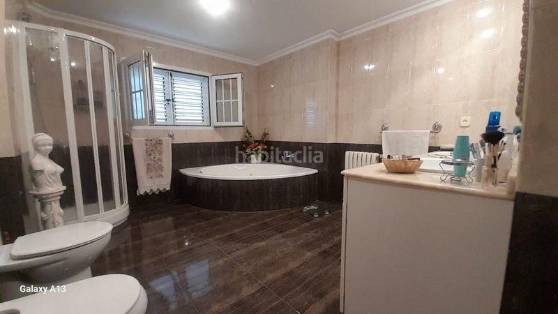 Foto 58d58df0-1985-44b3-a59f-a44768791bd9. Xalet amb xemeneia calefacció aparcament piscina a Paterna