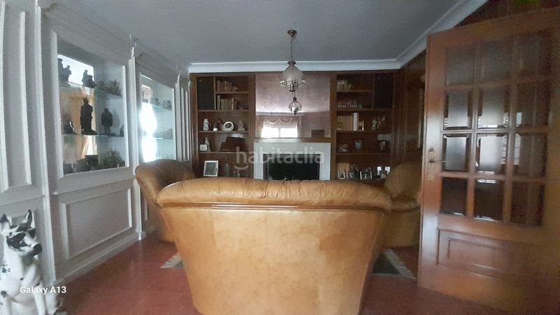 Foto 6d0ffb3e-6ae3-4ae7-9a33-d80f22fc1bd9. Xalet amb xemeneia calefacció aparcament piscina a Paterna