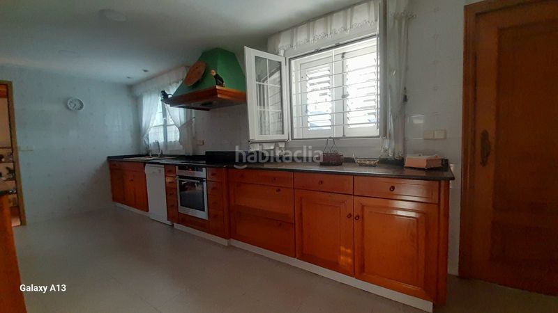 Foto 872be8a4-497b-4ac4-801f-150037228bb4. Xalet amb xemeneia calefacció aparcament piscina a Paterna