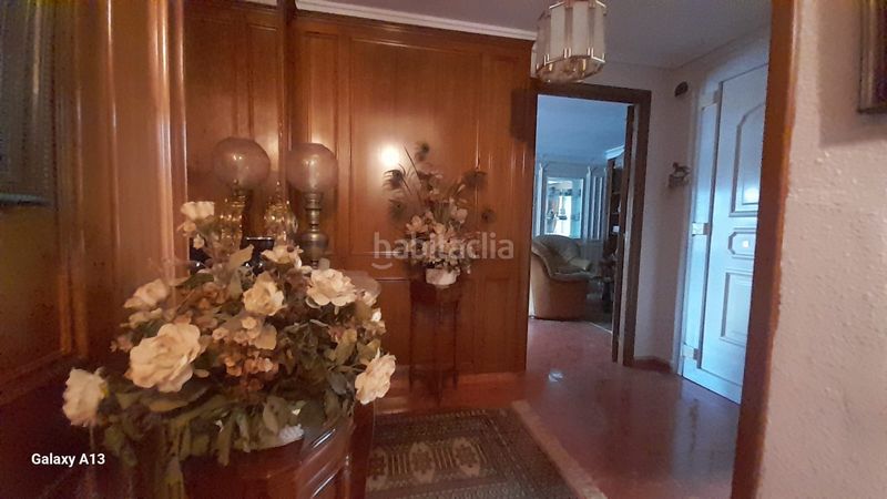 Foto 5fa8830d-b232-46fe-9b1e-f3ad36fba4dd. Xalet amb xemeneia calefacció aparcament piscina a Paterna