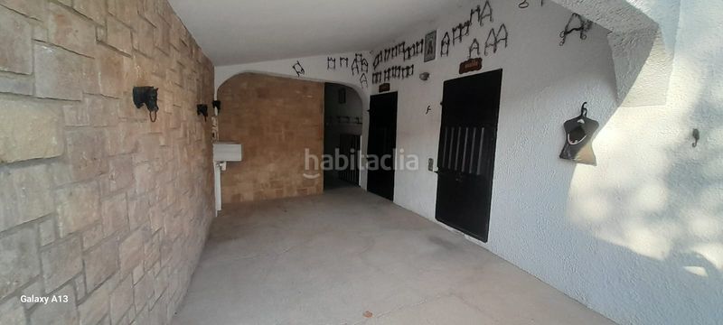 Foto db3992a6-99b3-47de-8910-92f943425063. Xalet amb xemeneia calefacció aparcament piscina a Paterna