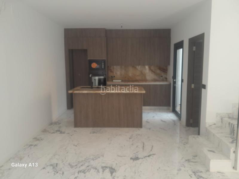 Foto d63aa233-e2f7-4bb9-a0eb-3da8c9a9fa5e. Casa adosada se vende adosado , urbanización en Centro Bétera