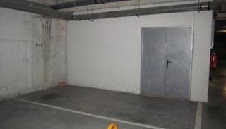 Alquiler Parking coche en Pueblo. Se alquila en la eliana plaza de garaje  con trastero