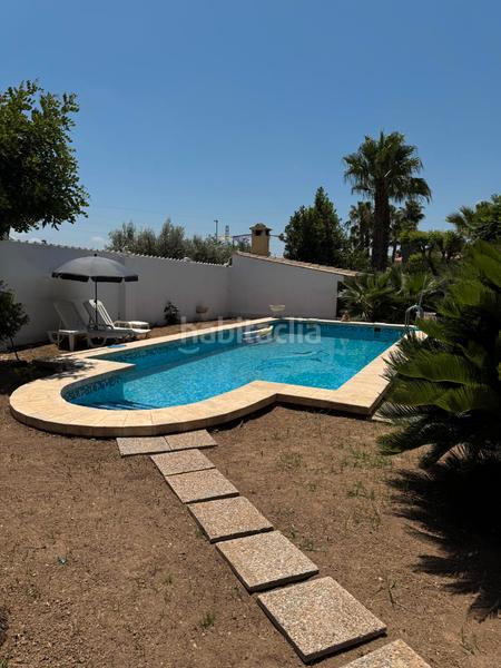 Foto f5fe0030-1959-479d-abf8-880e71c92600. Chalet mit kamin heizung parking pool in Entrepinos Eliana (l´)