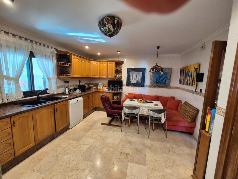 Foto fda191fd-39ce-40cc-8d86-396130458072. Chalet mit kamin heizung parking pool in Entrepinos Eliana (l´)