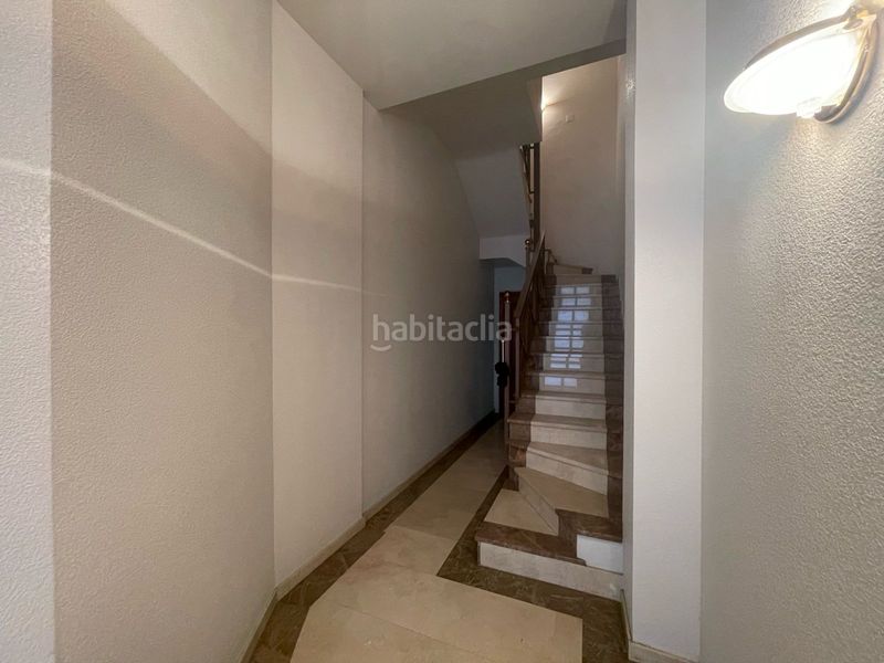 Foto ff185a7b-163d-4215-a6a1-c934155eaec2. Pis amb aparcament a Benaguasil