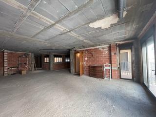 Appartement à Benasque. Se vende magnifico piso  en benaguacil casco urbano diafano