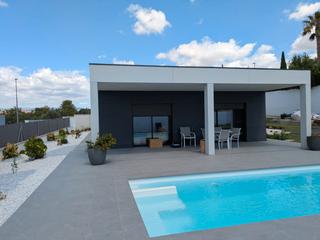 Chalet à Urbanizaciones. Se vende en lliria magnifico chalet, urbanizacion cerca del casc