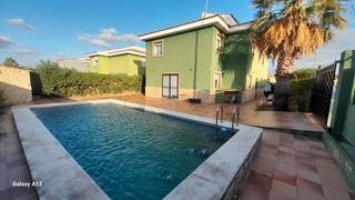 Alquiler Chalet en Entrepinos