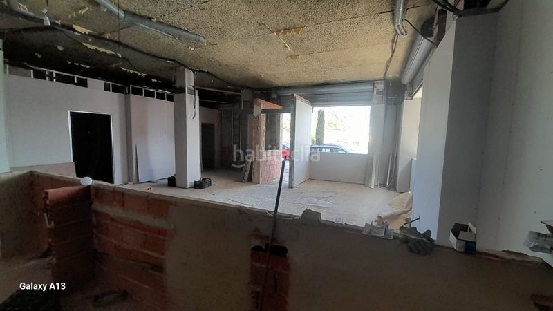 Foto 1d6c49d1-d9aa-4e51-868f-44a2eacf0c41. Location local commercial dans Pueblo Eliana (l´)