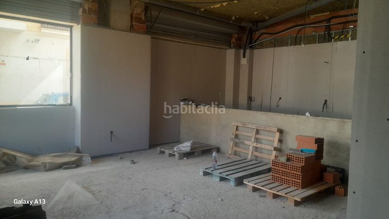 Foto 27acb316-6bd3-4af9-bce2-4acdf000fd17. Location local commercial dans Pueblo Eliana (l´)